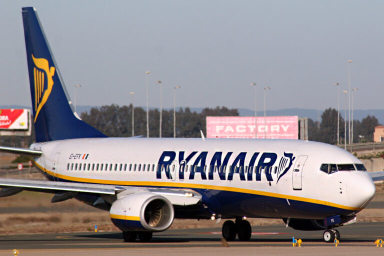 Codici: “Bene Ryanair, ma i rimborsi Covid devono essere in denaro”