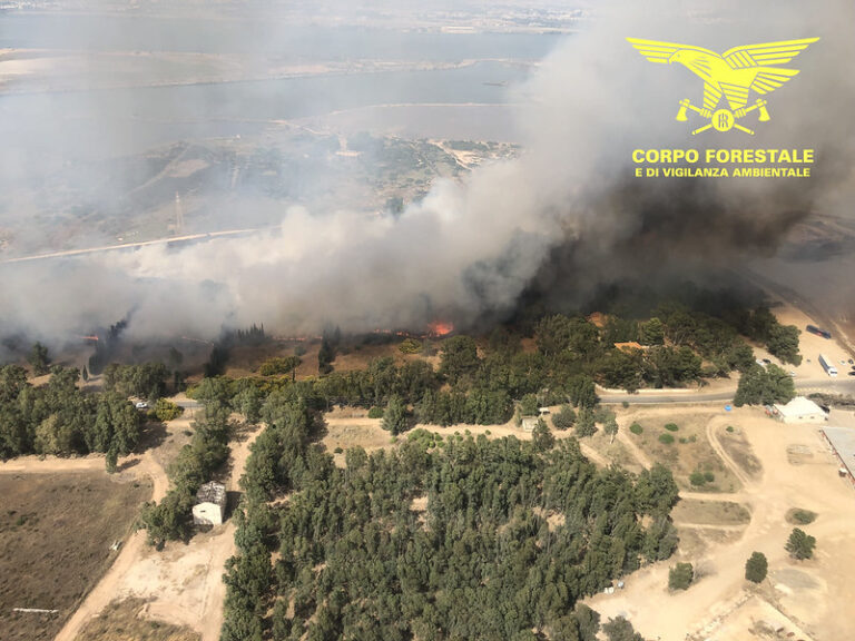Sardegna, riepilogo giornaliero incendi: altri 9 ettari in fumo nella provincia del Sud Sardegna