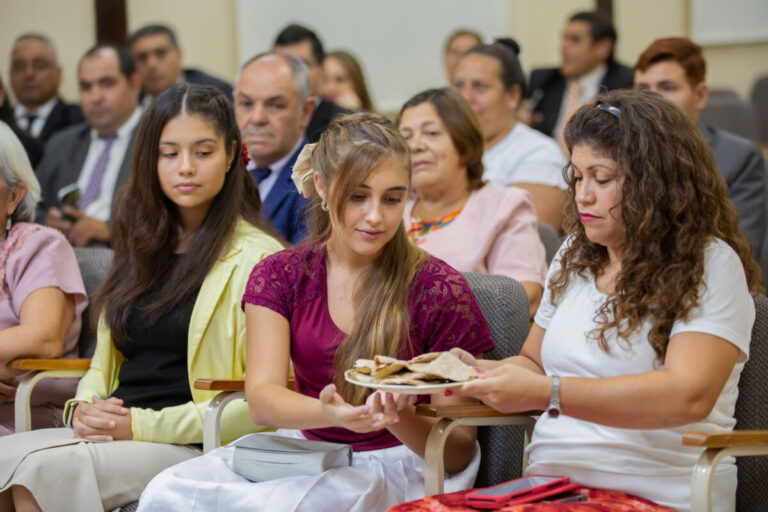 I Testimoni di Geova di Cagliari ricordano Gesù
